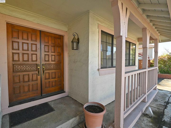 6445 Boone Dr, Castro Valley, CA | Palomares Hills. Photo 4 of 60