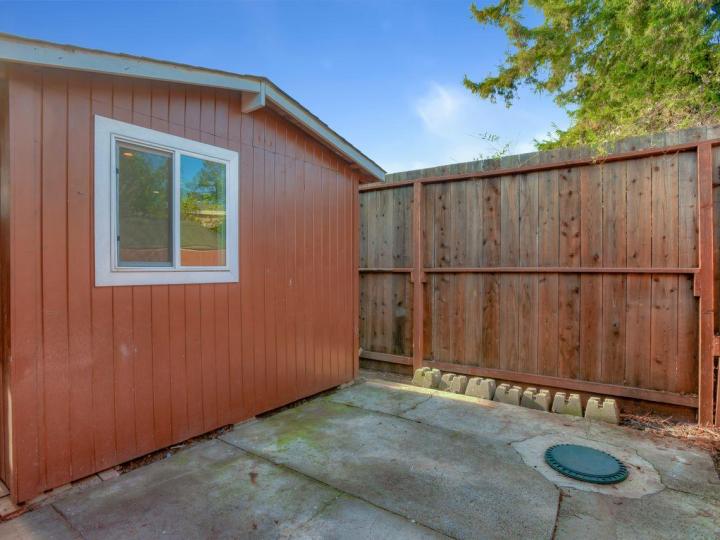 645 Hurlingame Ave, Redwood City, CA | . Photo 15 of 18