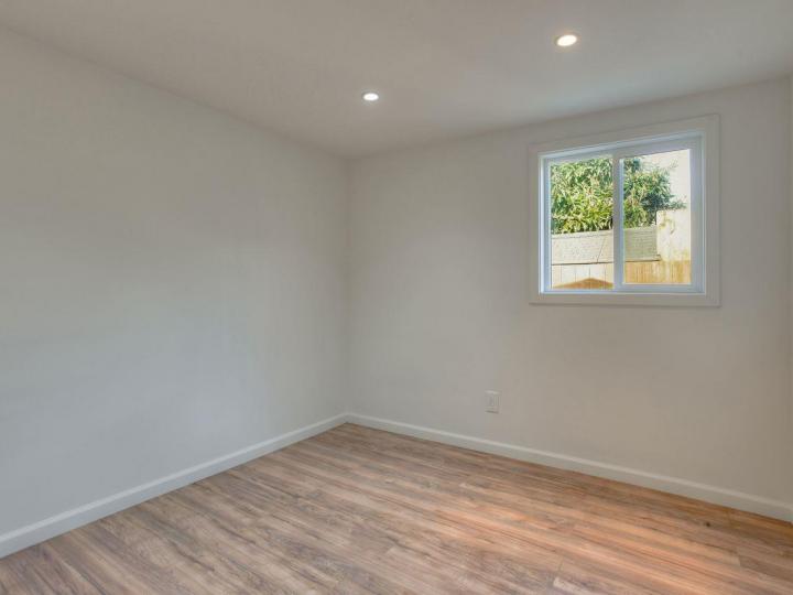 645 Hurlingame Ave, Redwood City, CA | . Photo 17 of 18