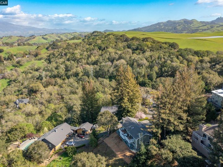 645 Sky Ranch Ct, Lafayette, CA | Sky Hy Ranch. Photo 43 of 45