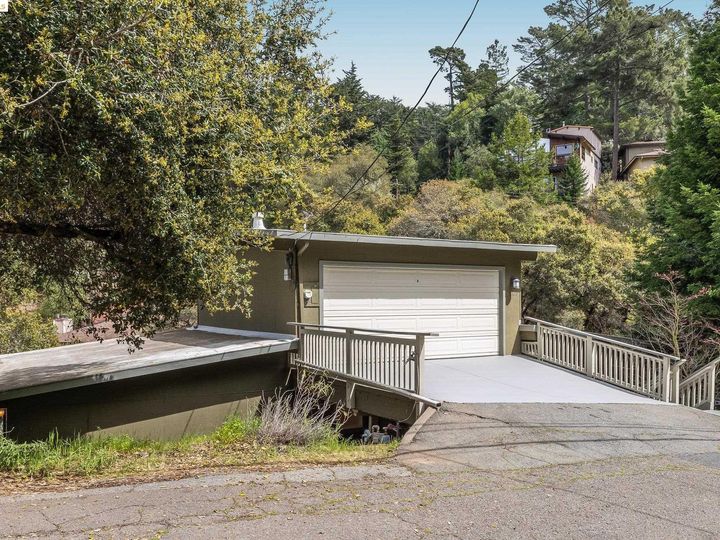 6465 Westover Dr, Oakland, CA | Piedmont Pines. Photo 27 of 31