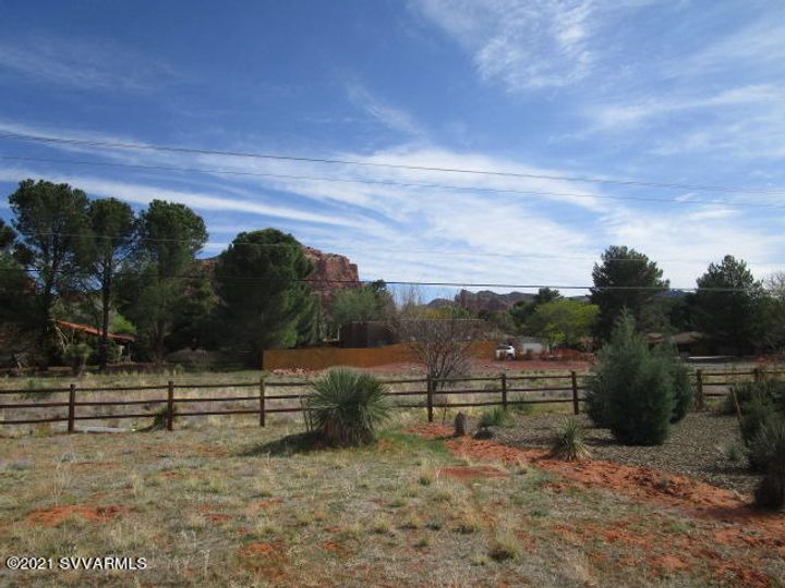 65 Regan Rd, Sedona, AZ | Village Estates. Photo 9 of 9