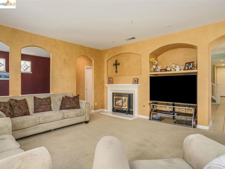 668 Capilano Dr, Brentwood, CA | Brentwood. Photo 13 of 36