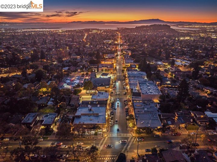 670 Peralta Ave, Berkeley, CA | Thousand Oaks. Photo 37 of 50