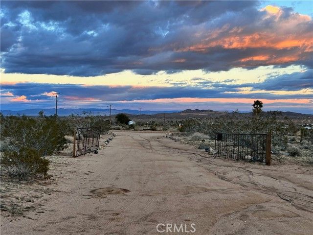 735 Wamego Trl, Yucca Valley, CA | . Photo 6 of 10
