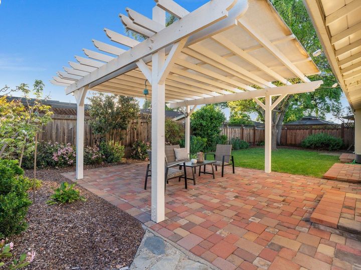 739 Mayview Way, Livermore, CA | Sunset West. Photo 34 of 45