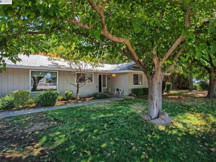 765 Lucknow Ave, Red Bluff, CA | . Photo 13 of 40