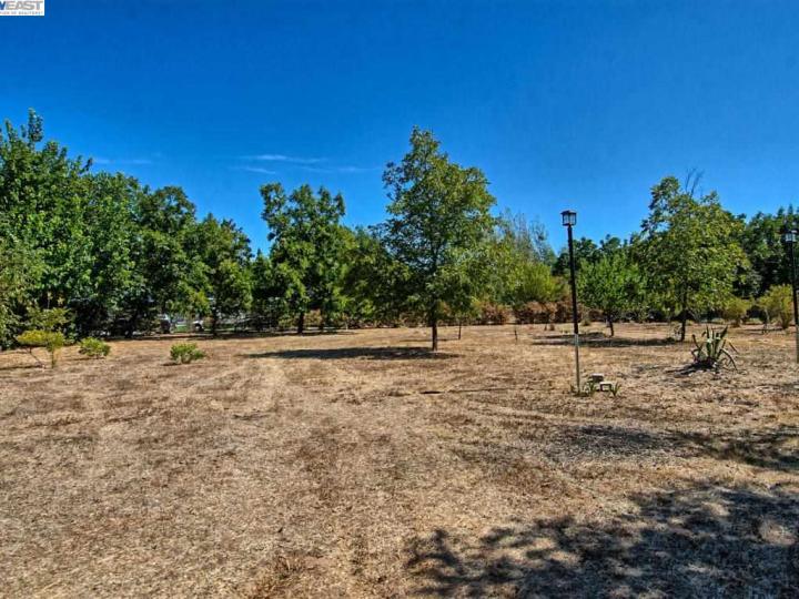 765 Lucknow Ave, Red Bluff, CA | . Photo 39 of 40