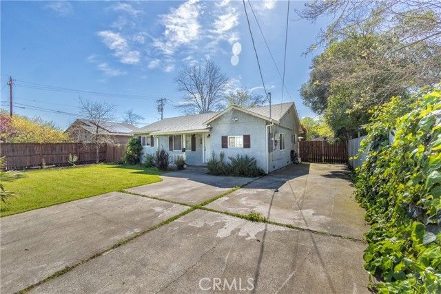 797 Cleveland Ave, Chico, CA | . Photo 2 of 34