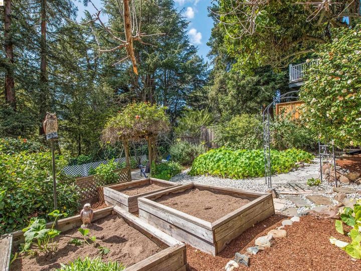 8 Selkirk St, Oakland, CA | Redwood Heights. Photo 46 of 57
