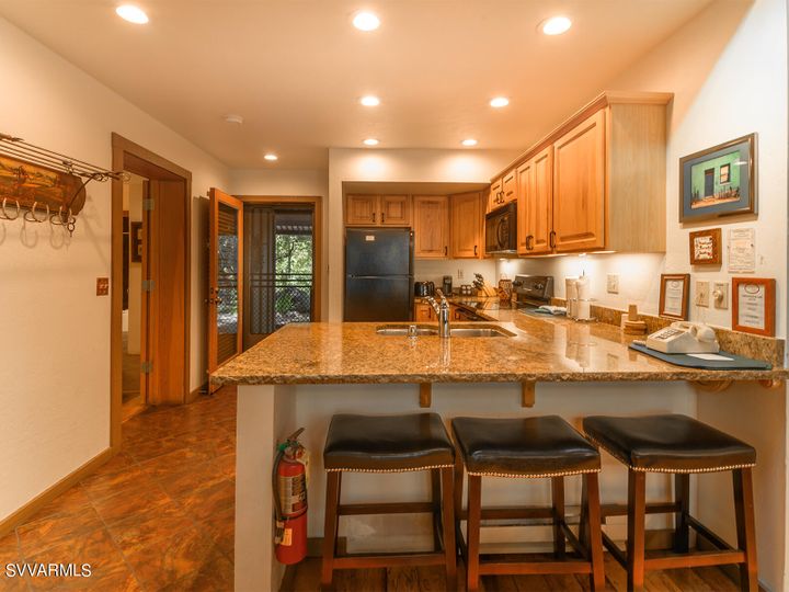 8351 N State Route 89a #33, Sedona, AZ, 86336 Townhouse. Photo 8 of 25