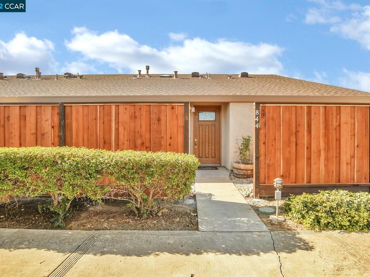 844 Villa Ter, Brentwood, CA, 94513 Townhouse. Photo 17 of 24