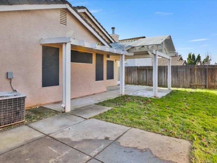 8572 Heritage Hill Dr, Elk Grove, CA | . Photo 27 of 28