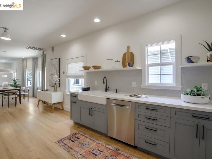 875 52nd St, Oakland, CA | North Oakland. Photo 15 of 45