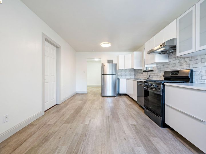 880 29th St, Oakland, CA | . Photo 17 of 37