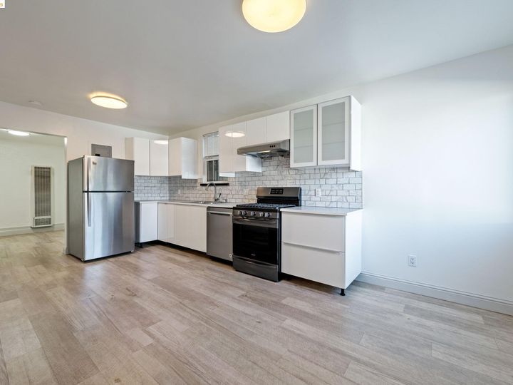 880 29th St, Oakland, CA | . Photo 18 of 37