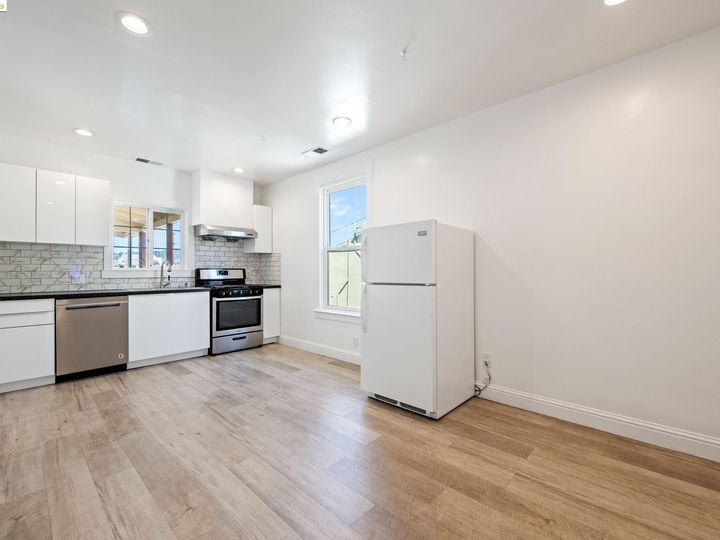 880 29th St, Oakland, CA | . Photo 29 of 37