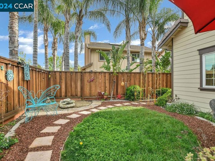 900 Scenic Ct, Brentwood, CA | Towne Square. Photo 36 of 39