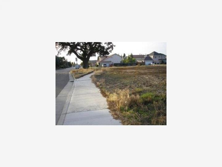 926 Cypress Point Dr Ripon CA. Photo 7 of 9