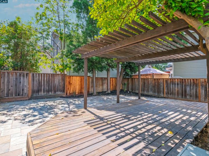 934 Country Run Dr, Martinez, CA | Parkside. Photo 24 of 29
