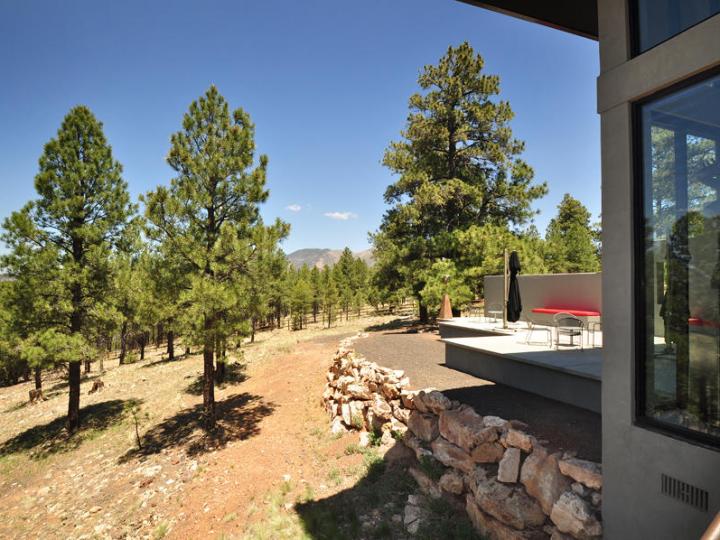 96 N Lake Hills Dr, Flagstaff, AZ | 5 Acres Or More. Photo 4 of 43