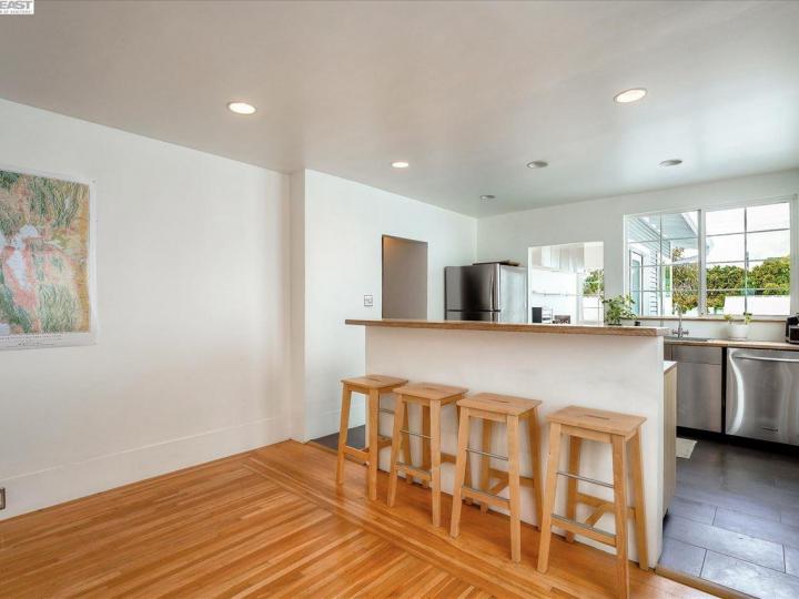 960 56th St, Oakland, CA | North Oakland. Photo 15 of 37