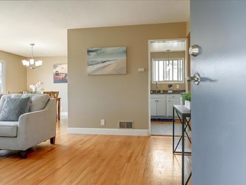 10 Westcliff Ct, Pacifica, CA | . Photo 6 of 36