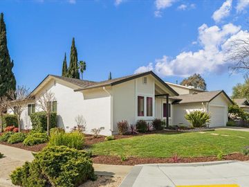 10129 N Blaney Ave, Cupertino, CA | . Photo 4 of 53