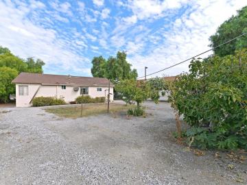 1020 Ahwanee Ave Sunnyvale CA. Photo 3 of 13