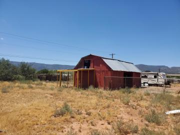 1035 Powderhorn Rd, Camp Verde, AZ | Vrd R Mead 1 - 2. Photo 3 of 21