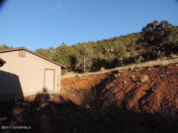 1040 W Mustang Blvd, Williams, AZ | Residential & Mobile. Photo 3 of 53