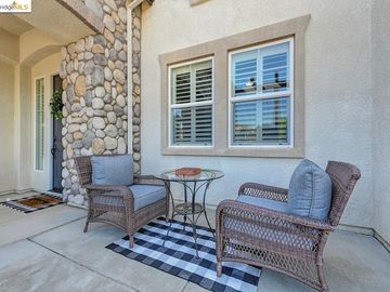 1332 Redcliffe Ln, Lincoln, CA | . Photo 2 of 51