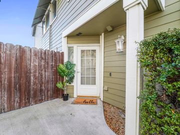 138 Outrigger Dr, Vallejo, CA | Clearpointe. Photo 2 of 40