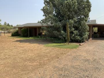 1385 Charolais Dr, Cottonwood, AZ | Under 5 Acres. Photo 3 of 47