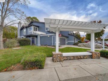 1504 Calle Del Rey, Livermore, CA, 94551 Townhouse. Photo 3 of 35