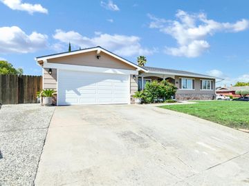 1576 Pinewood Pl, Pittsburg, CA | Meadows. Photo 2 of 25