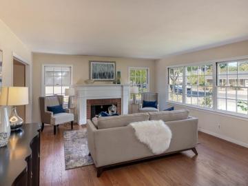 1633 Hollingsworth Dr, Mountain View, CA | . Photo 5 of 23
