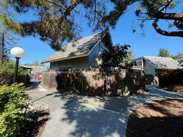 1940 Silverwood Ave, Mountain View, CA, 94043 Townhouse. Photo 5 of 28