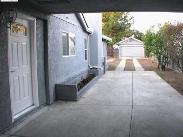 200 Sunrise Dr, Brentwood, CA | Brentwood. Photo 4 of 25