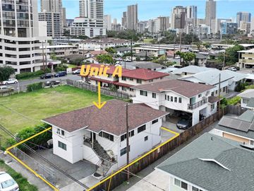 2023 Fern St Honolulu HI Multi-family home. Photo 2 of 22