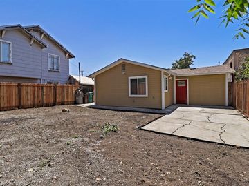 2027 83rd Ave, Oakland, CA | Webster. Photo 4 of 40