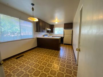 2085 Kim Louise Dr, Campbell, CA | . Photo 4 of 18