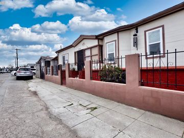 2126 62nd Ave A, Oakland, CA | Oakland. Photo 3 of 25
