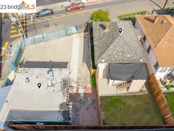 2309 E 27th St, Oakland, CA | Foothill. Photo 6 of 15