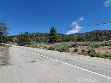 26155 Big Pines Hwy, Wrightwood, CA