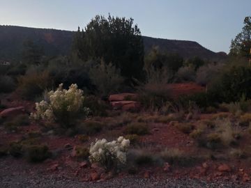303 Acacia Dr, Sedona, AZ | Mystic Hills 1 - 4. Photo 4 of 18