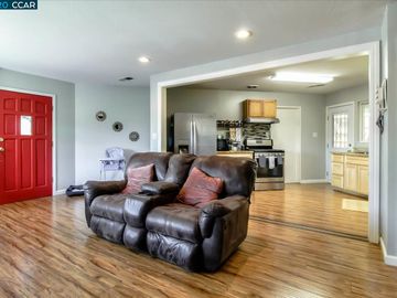 3114 Ida Dr, Concord, CA | Holbrook Heights | No. Photo 6 of 30