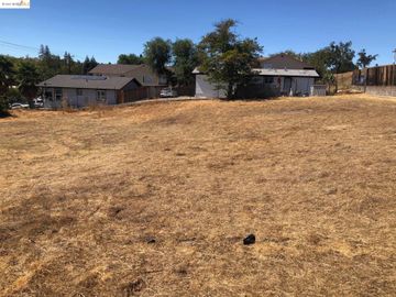 316 1st Ave Pacheco CA. Photo 2 of 2
