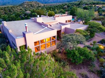 3225 S Blue Ranch Rd, Cottonwood, AZ | 5 Acres Or More. Photo 2 of 34