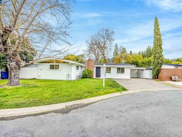 3392 Orchard Valley Ln, Down Town, CA